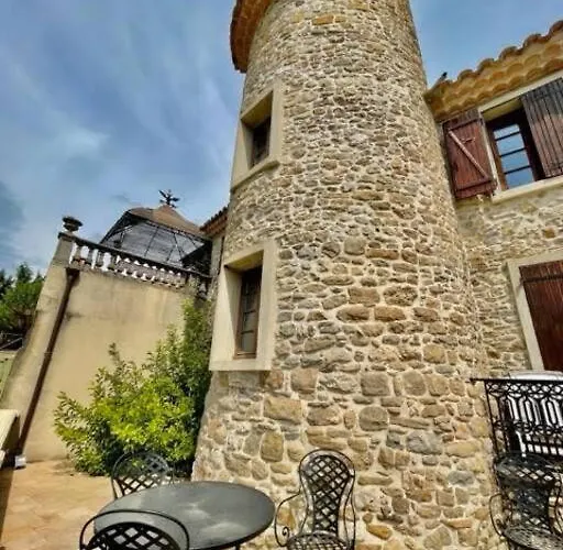 Le Petit Chateau De Feriehus